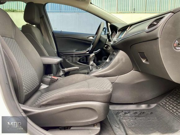 MDR CARS 2016 OPEL ASTRA 1.6 CDTI Enjoy
