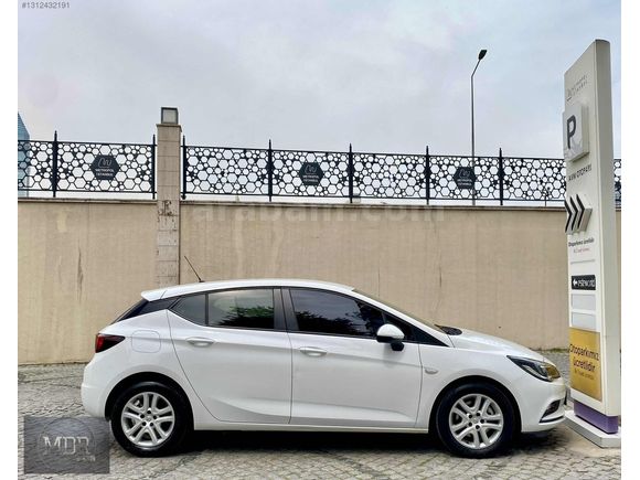 MDR CARS 2016 OPEL ASTRA 1.6 CDTI Enjoy