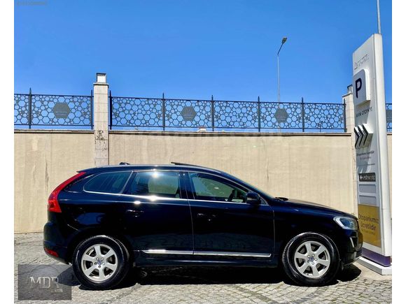 MDR CARS 2016 VOLVO XC60 2.0 D4 ADVANCE