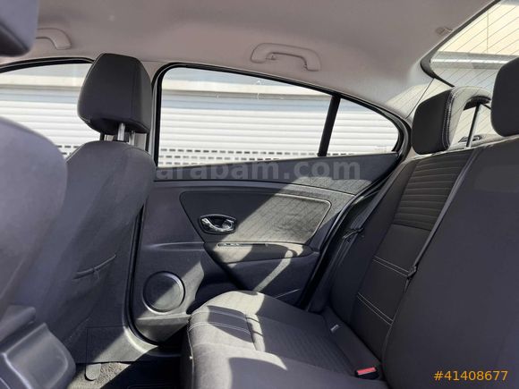 SERİ AUTO'DAN 2016 ÇIKIŞLI RENAULT FLUANCE/1.5 DCİ TOUCH BAKIMLI