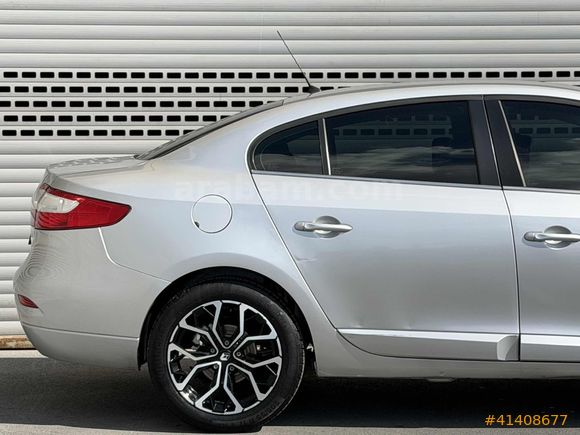 SERİ AUTO'DAN 2016 ÇIKIŞLI RENAULT FLUANCE/1.5 DCİ TOUCH BAKIMLI