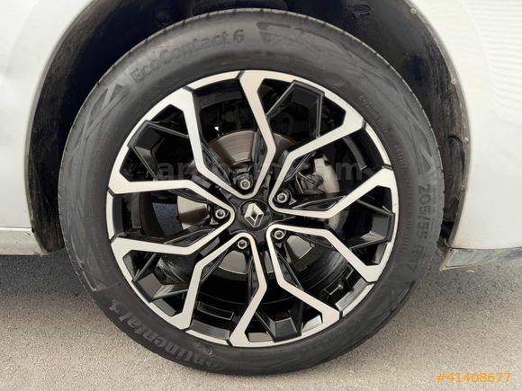 SERİ AUTO'DAN 2016 ÇIKIŞLI RENAULT FLUANCE/1.5 DCİ TOUCH BAKIMLI