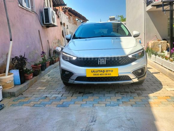 ULUTAŞ OTOMOTİV'DEN 2025 FIAT EGEA CROSS 1.4 FIRE LOUNGE