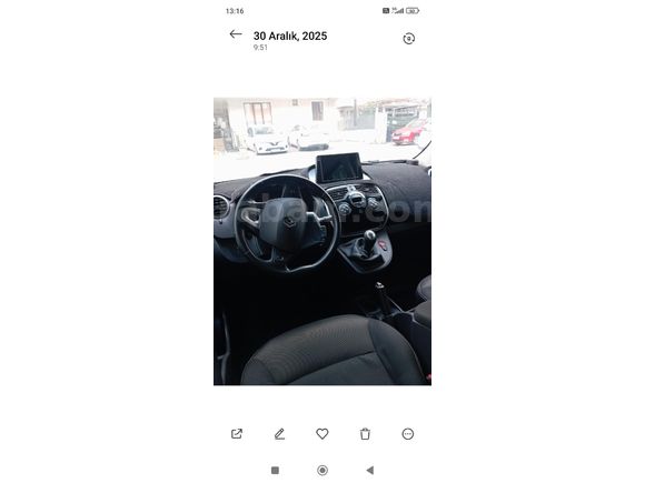 Sahibinden Renault Kangoo Multix 1.5 dCi Exclusive 2019 Model
