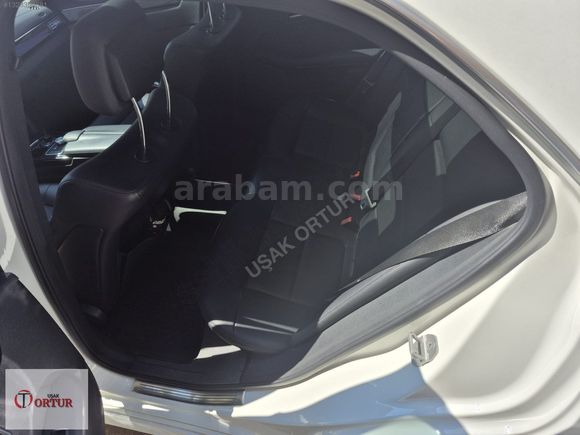 MERCEDES BENZ E250 CGI PREMİUM
