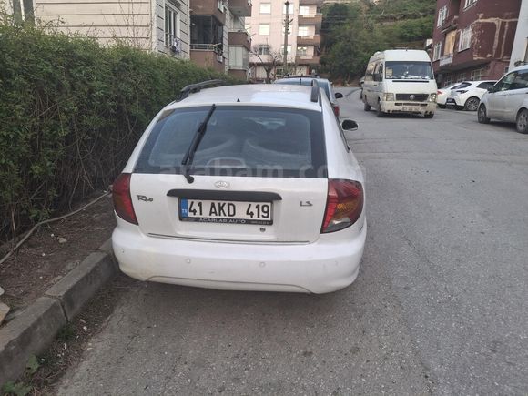 Sahibinden Kia Rio 1.5 Comfort 2003 Model