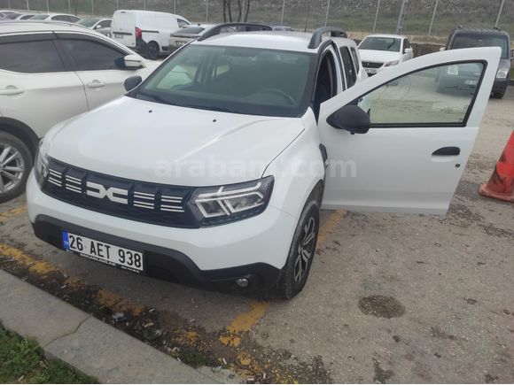 Sahibinden Dacia Duster 1.3 Tce Essential 2023 Model  82.000 km Beyaz