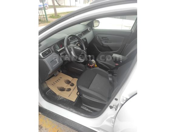 Sahibinden Dacia Duster 1.3 Tce Essential 2023 Model  82.000 km Beyaz