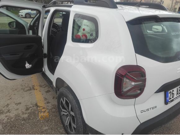 Sahibinden Dacia Duster 1.3 Tce Essential 2023 Model  82.000 km Beyaz