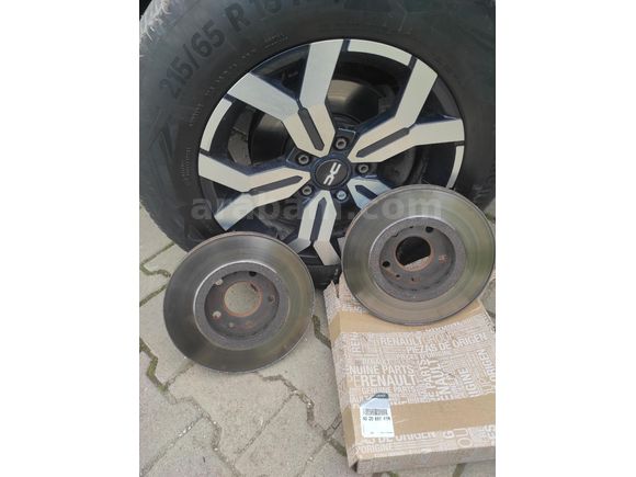 Sahibinden Dacia Duster 1.3 Tce Essential 2023 Model  82.000 km Beyaz
