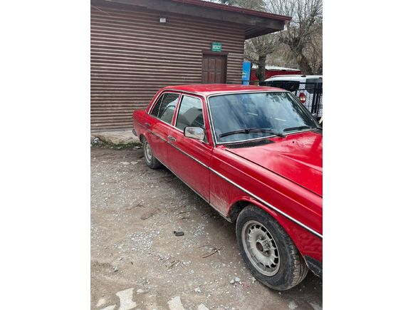 Galeriden Mercedes - Benz E 200 1977 Model Afyonkarahisar