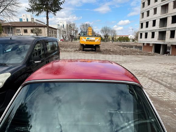 Galeriden Mercedes - Benz E 200 1977 Model Afyonkarahisar