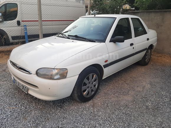 KLİMALI FORD ESCORT 1.6 16 VALF ZETEC MOTOR