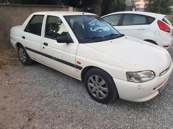 KLİMALI FORD ESCORT 1.6 16 VALF ZETEC MOTOR