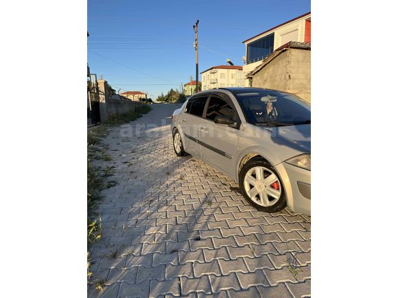 Sahibinden Renault Megane 1.6 Dynamique 2004 Model 