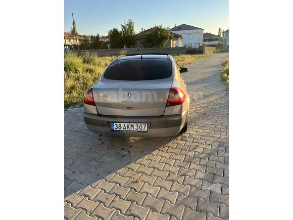 Sahibinden Renault Megane 1.6 Dynamique 2004 Model 
