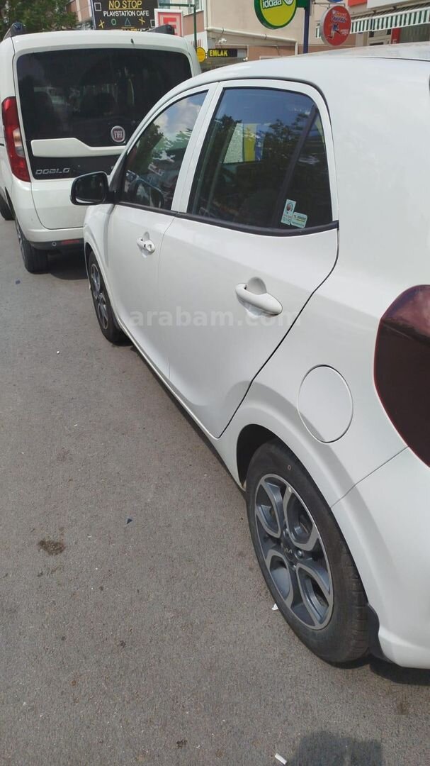 Sahibinden Kia Picanto 1.0 MPI 2025 Model 2