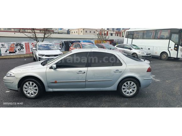 Sahibinden Renault Laguna 2.0 Privilege 2003 Model İstanbul