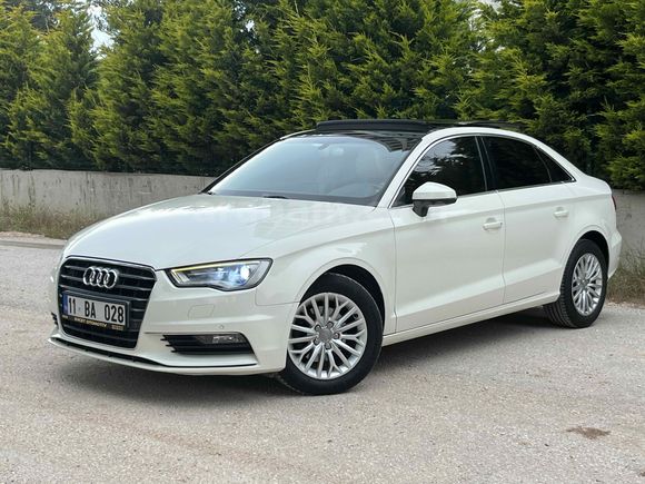 2015 Audi A3 Sedan 1.6 DiZEL/OTOMATİK/CAM TAVAN/DÜŞÜK KM

