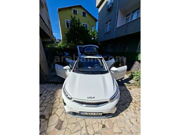 Kia Stonic 35Km Garantili Boyasız Değişensiz Tramersiz SON 3 GÜN
