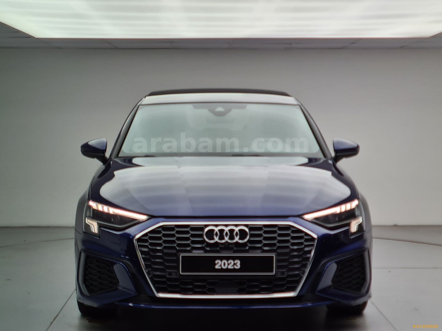 Galeriden Audi A3 Sportback 35 TFSI S-Line 2023 Model İstanbul 28.451 km Mavi 3