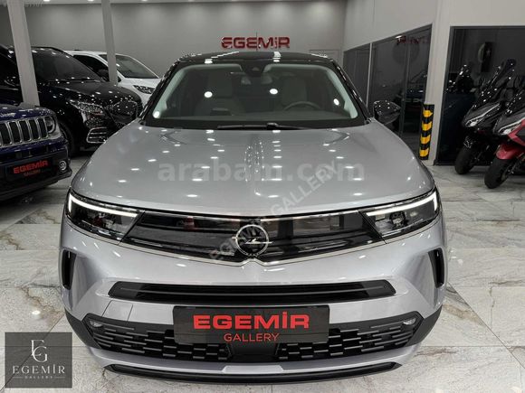41.000 km'de BOYASIZ YETKİLİ SERVİS BAKIMLI ÇİFT RENK