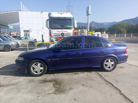 Sahibinden Opel Vectra 2.0 GLS 1996 Model 