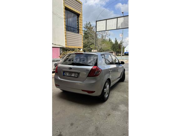 Kia Ceed 2012 Model 142 binde 