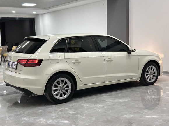 2014 HATASIZ BOYASIZ 1.4TFSİ ATTRACTİON