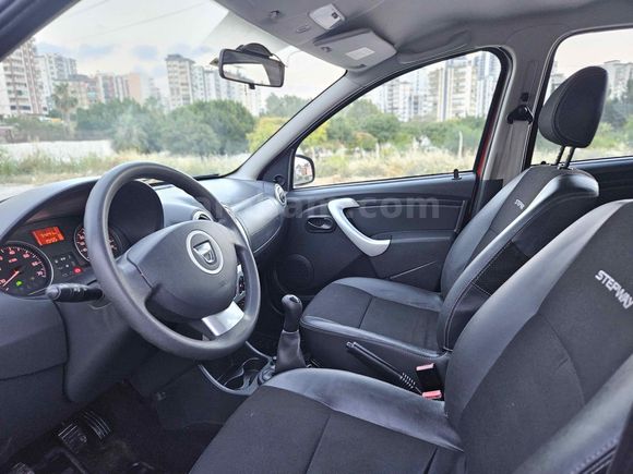Galeriden Dacia Sandero 1.5 dCi Stepway 2012 Model Adana