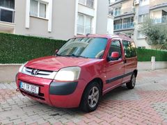 Sahibinden Peugeot Partner 2.0 HDI Comfort 2005 Model