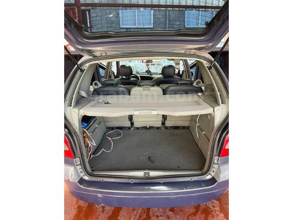 Sahibinden Renault Scenic 2.0 RXi 2001 Model