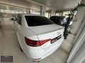 Audi A4 sedan cam tavanlı