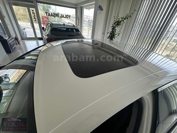 Audi A4 sedan cam tavanlı