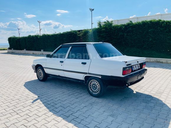 Sahibinden Renault R 9 1.4 Broadway GTE 1994 Model 