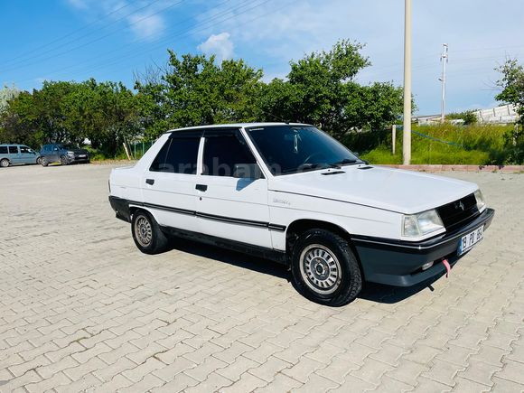 Sahibinden Renault R 9 1.4 Broadway GTE 1994 Model 
