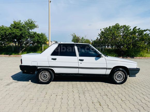 Sahibinden Renault R 9 1.4 Broadway GTE 1994 Model 