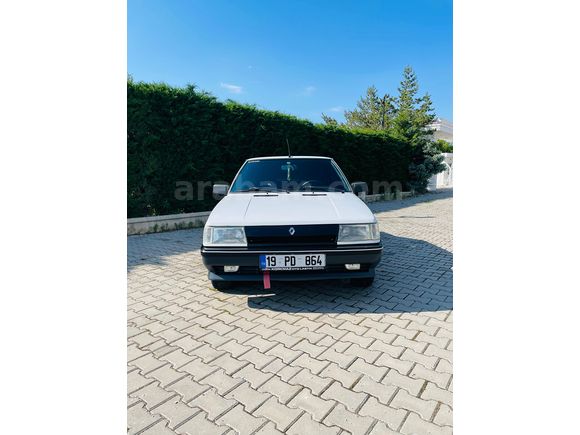 Sahibinden Renault R 9 1.4 Broadway GTE 1994 Model 