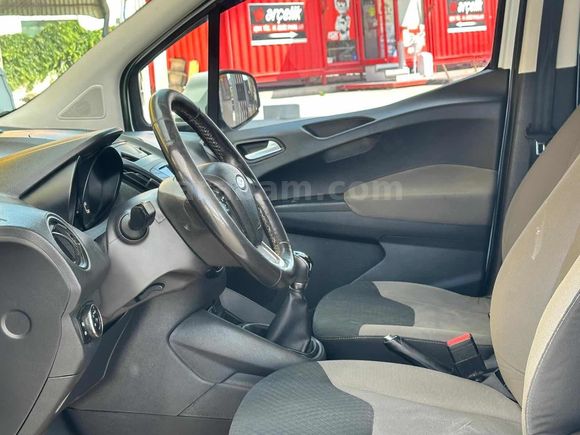FORE COURİER DELUX 1.6 95 LİK