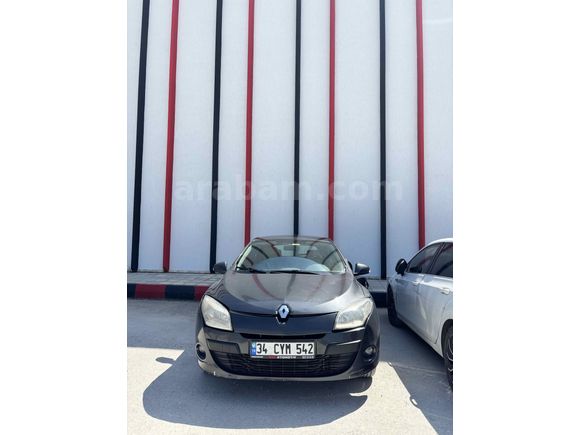Sahibinden Renault Megane 1.6 Expression 2011 Model 