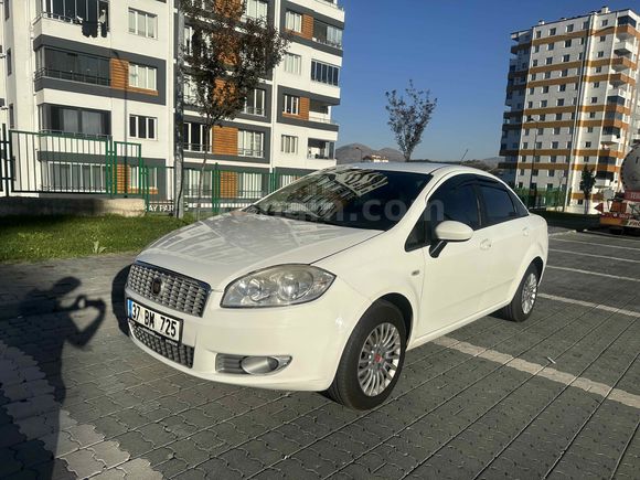 Sahibinden Fiat Linea 1.3 Multijet Actual 2014 Model  211.000 km Beyaz