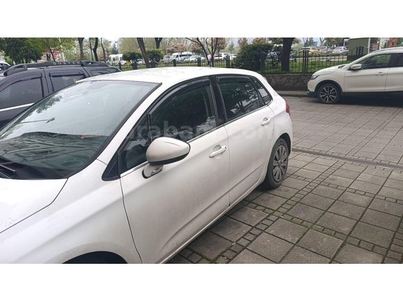 Sahibinden Citroen C4 1.6 HDi Attraction 2013 Model