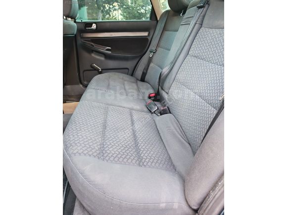 AUDI A4 Otomatik 1.6 Emsalsiz Temizlikte