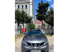 Sahibinden Nissan Qashqai 1.6 dCi Sky Pack 2015 Model Cam Tavan