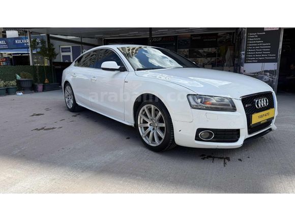 YUSUF AUTO'DAN 2011 A5 Sportback 2.0 TDI SANRUFLU/NBT
