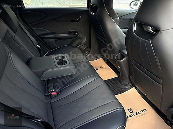 BYD DOLPHİN DESİGN 18.000 KM BOYASIZ CAM TAVAN ÇİFT RENK