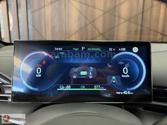 ASLANOĞLU PLAZA'DAN 2025 BYD SEAL DESİGN 218HP