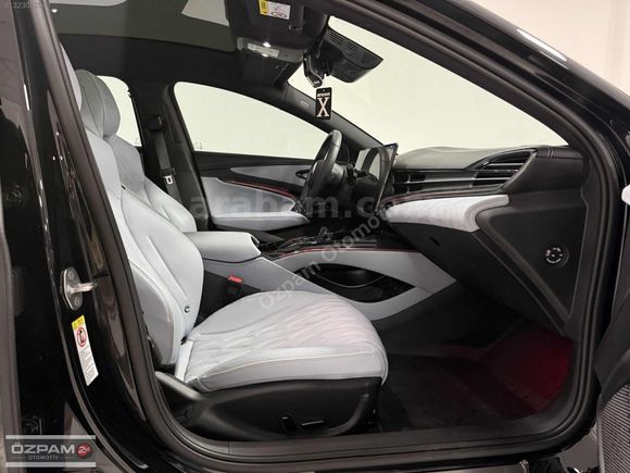 ÖZPAM 2.EL'DEN 2025 BYD SEAL DESİNG 218 BG