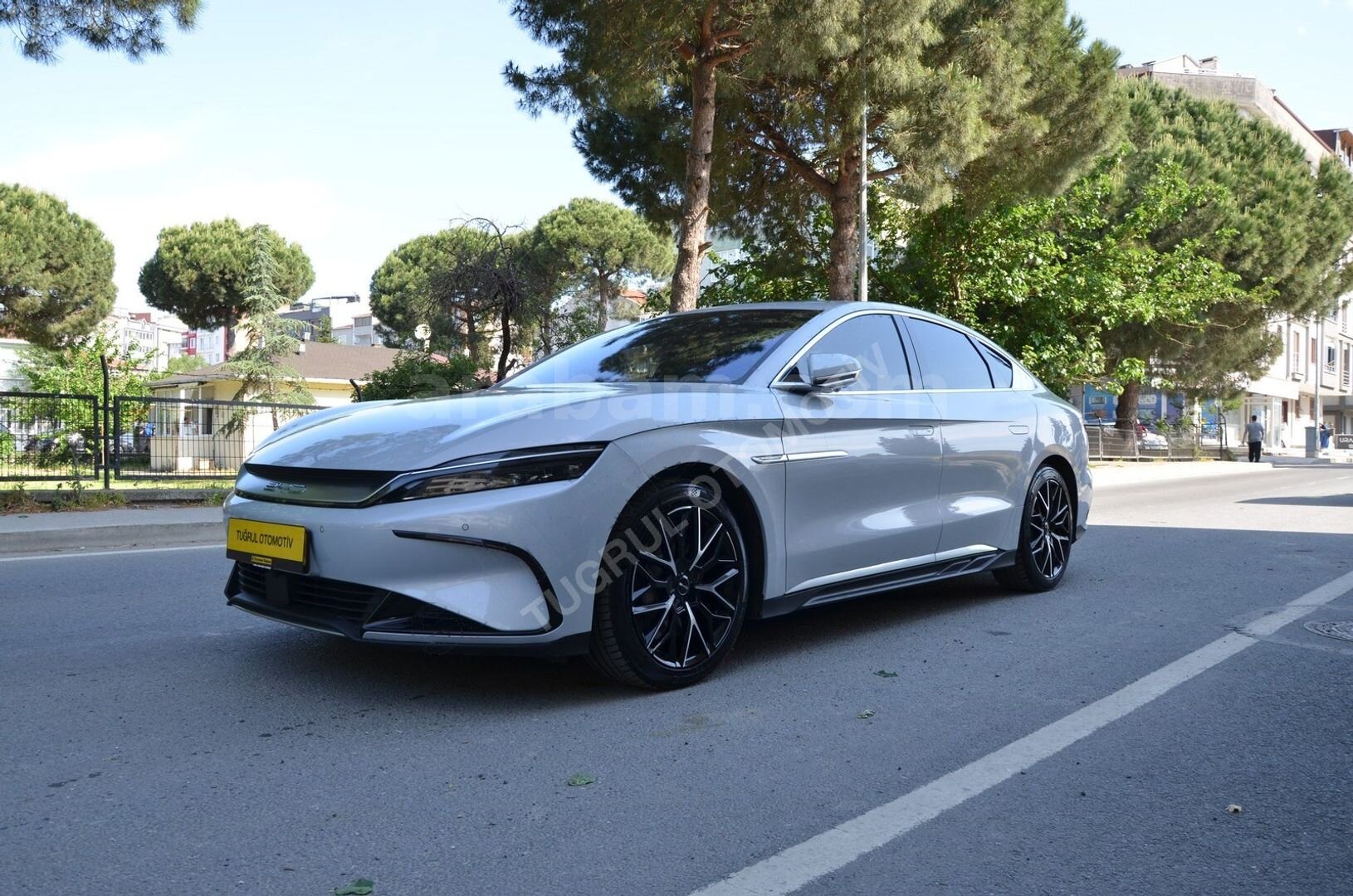 Galeriden BYD Han Executive 2025 Model Tekirdağ 11.000 km Bej 3