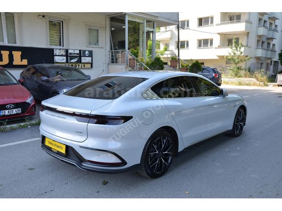 BYD+HAN+EXECUTİVE+4WD+517HP+TABA+DÜŞÜK KM+HATASIZ+ORJ+